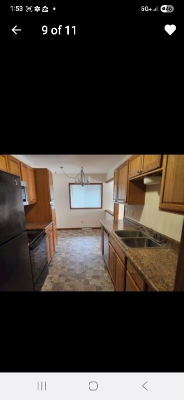 Foto del edificio - 719 Crawford Dr