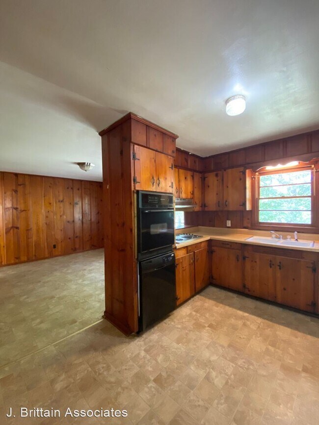 Foto del edificio - 3 br, 1.5 bath House - 607 13th Avenue