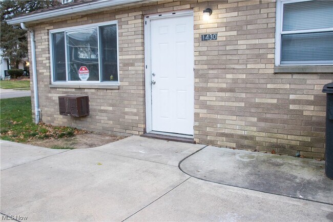 Foto del edificio - 1430 Virginia Ave