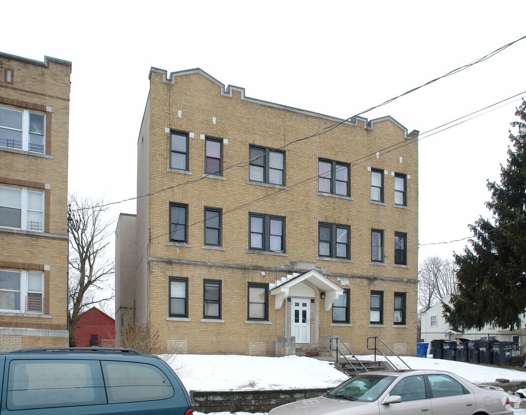 Building Photo - 29 Enfield St