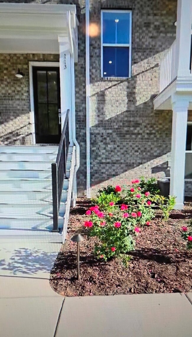 Photo - 11549 Helmond Way Apartment
