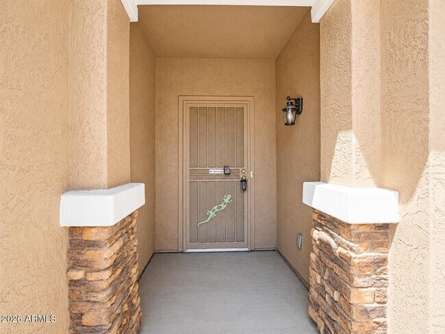 Foto del edificio - 17636 W Maui Ln