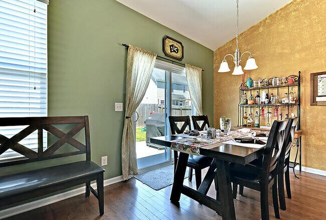 Building Photo - For Rent!! 7825 Expedition Drive