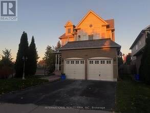 Building Photo - 198 Willowbrook Dr