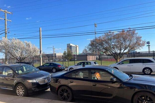 Foto del edificio - 2849 S Alder St