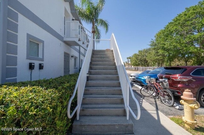 Foto del edificio - 347 Ocean Park Ln