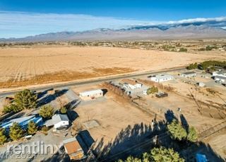 Foto del edificio - 2 br, 2 bath House - 751 W Irene St