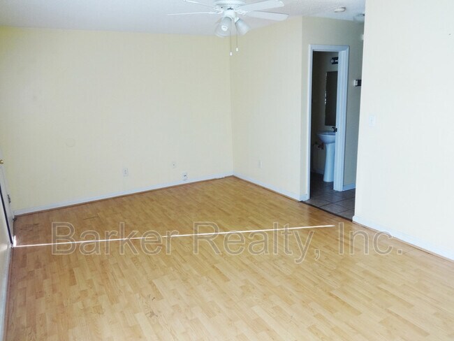 Foto del edificio - 5515 Bringle Ct