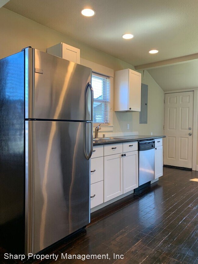 Foto del edificio - 2 br, 1 bath House - 364 20th Ave