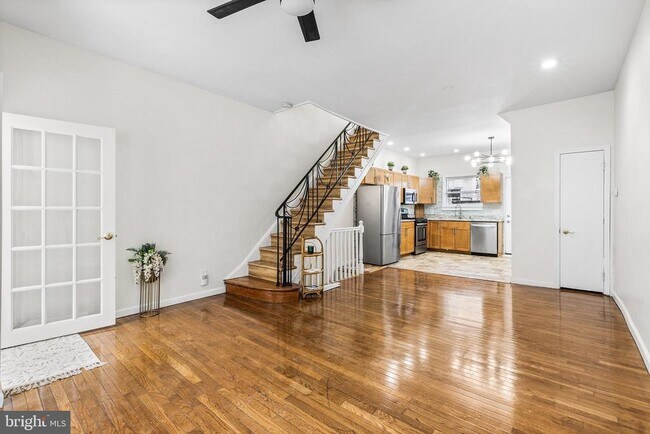 Foto del edificio - 2335 S Chadwick St