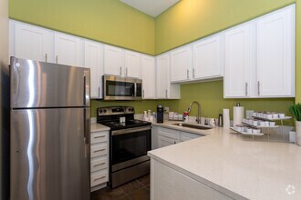 Interior Photo - The Orchards at Cherry Creek Park