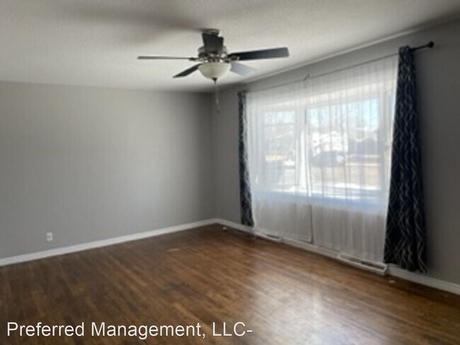Building Photo - 5 br, 2 bath House - 1020 Monroe Avenue