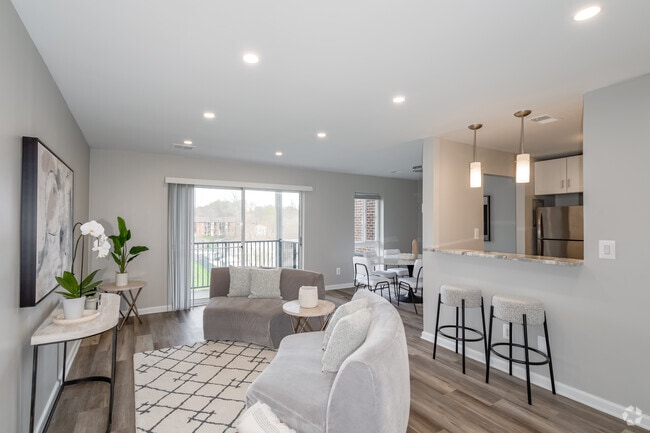 1BR, 1BA - 705SF - Renaissance Hills at Ellicott City