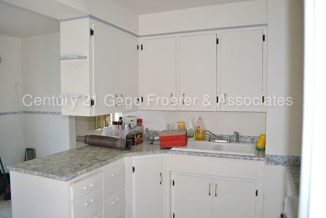 Foto del edificio - 548 Cook St