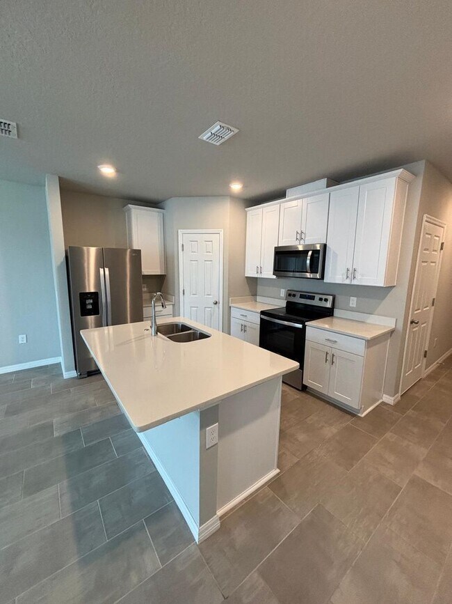 Foto del edificio - 431 Legacy Lp