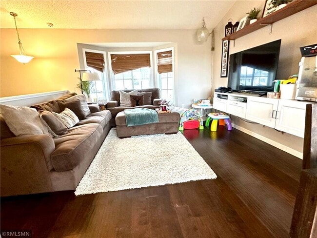 Foto del edificio - 2051 Brittany Ct