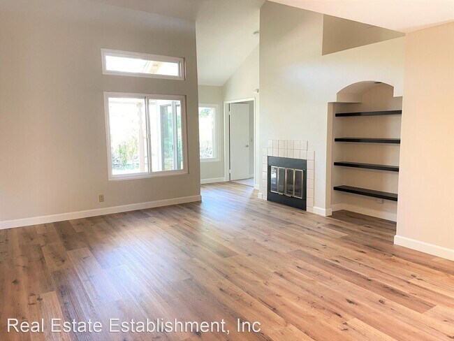 Foto del edificio - 3 br, 3 bath House - 27495 Via Sequoia