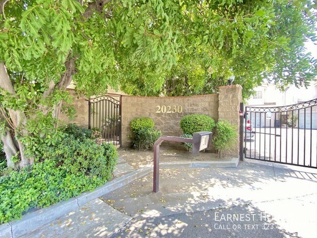Foto del edificio - 3 + 2.5 Condo in a Gated Community at Winn...