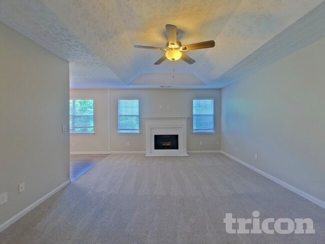 Building Photo - 45 Brighton Dr