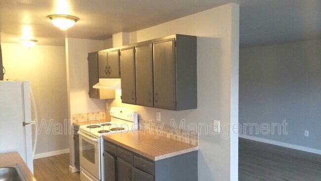 Foto del edificio - 2121 E Jefferson St