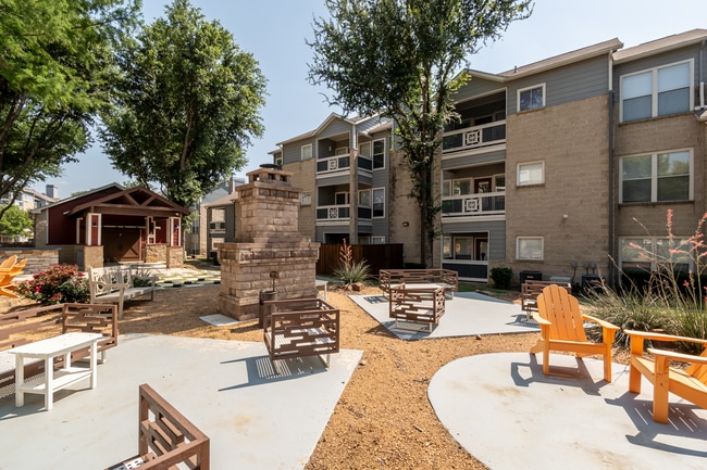 22.jpg - Western Station Apartments