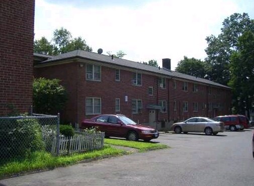 Primary Photo - 597-607 Blue Hills Ave