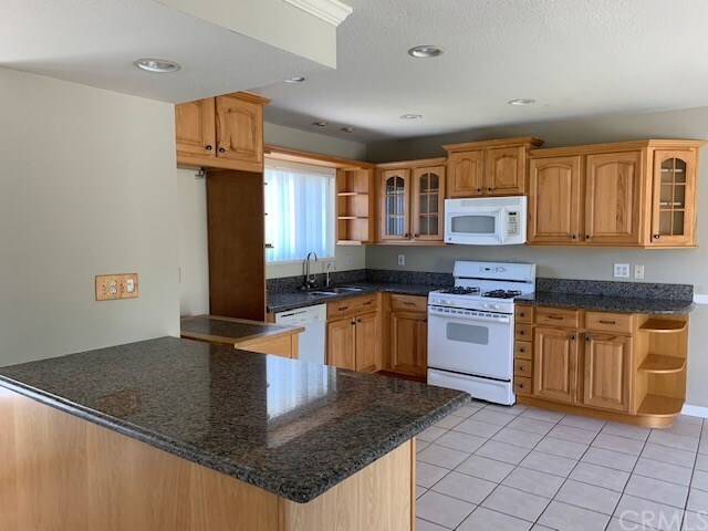 Building Photo - 9251 Dalton Cir