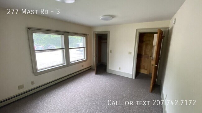 Foto del edificio - 277 Mast Rd