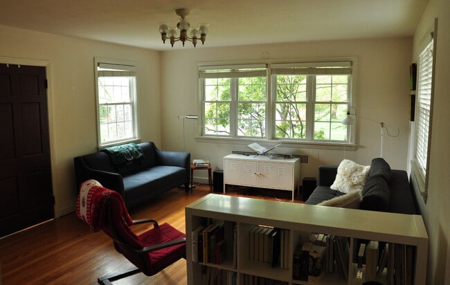 Foto del edificio - 442 Ridge Ave
