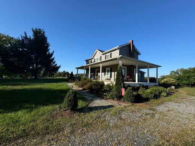 Foto del edificio - 16615 Spotswood Trail