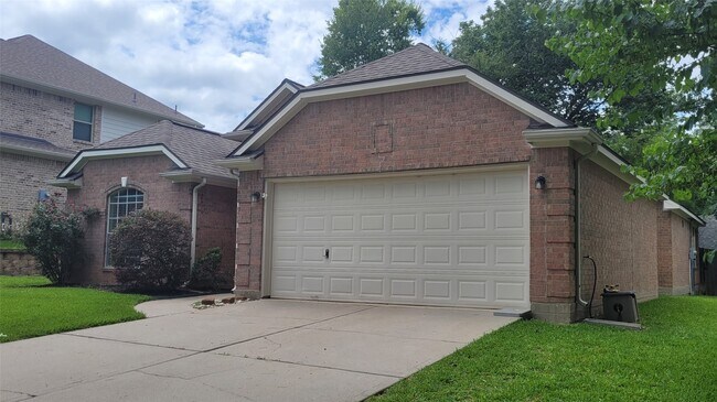 Foto del edificio - 3825 Evergreen Way