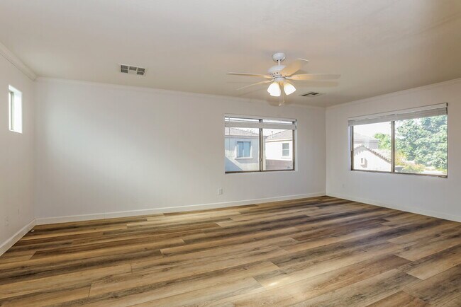 Foto del edificio - 2666 E Megan St