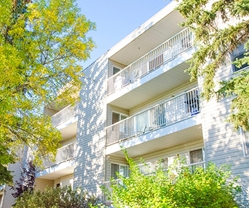 Building Photo - Redwood Court