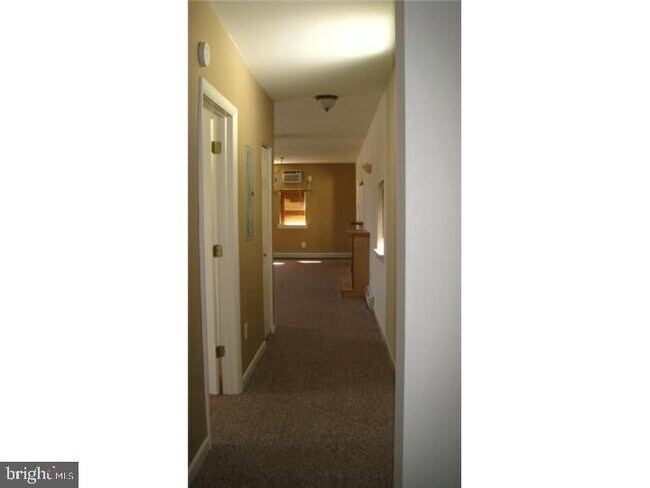 Foto del edificio - 169 Bate Ave