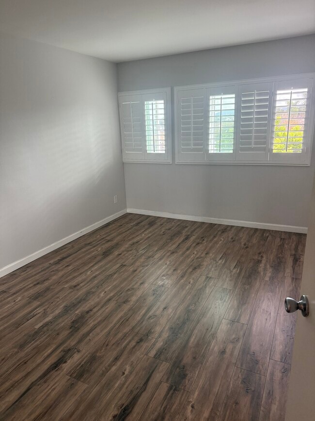 Building Photo - The Eagle Apartments