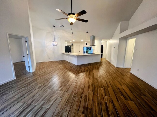 Building Photo - 4427 Leyland Dr