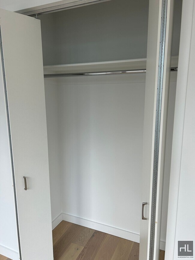 Building Photo - NORTHERN BOULEVARD