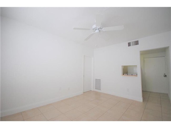 Building Photo - 700 Euclid Ave