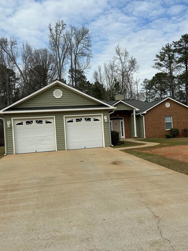 Foto del edificio - 110 Old Mill Ct