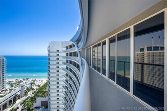 Building Photo - 3101 Bayshore Dr