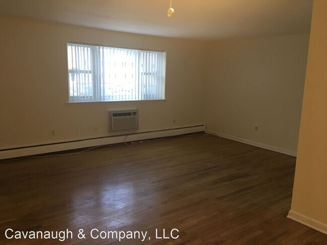 Foto del edificio - 1 br, 1 bath House - 13B Robbins Lane