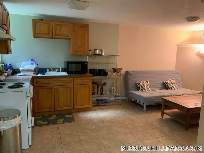 Building Photo - 891 Huntington Ave