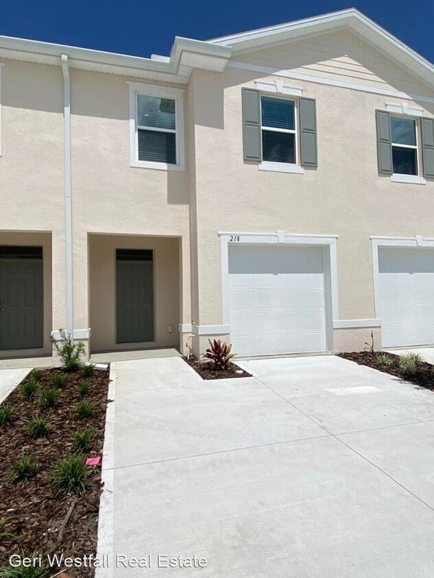 Primary Photo - 3 br, 2.5 bath House - 218 Reena Dr.