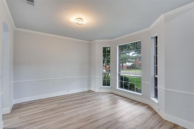 Building Photo - 2320 Cimmaron Dr