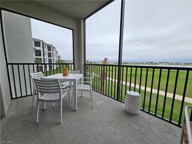 Foto del edificio - 5749 Double Eagle Cir