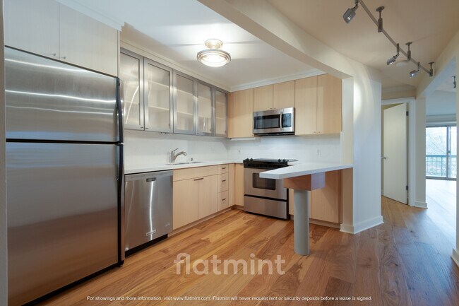 Foto del edificio - 732 11th Ave E