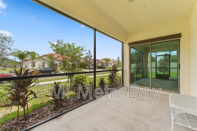 Building Photo - 17558 Holly Wl Ave