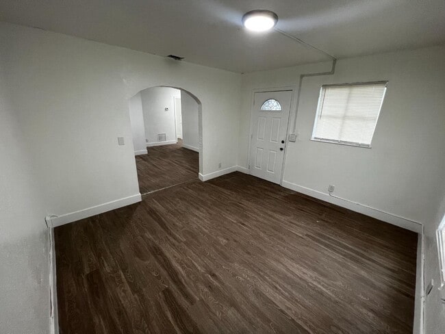 Photo - 101 NW 13th Ave House