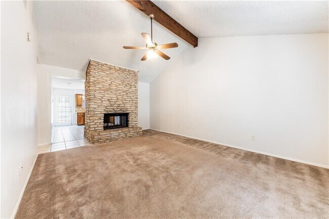 Foto del edificio - 1706 Onion Creek Village Dr