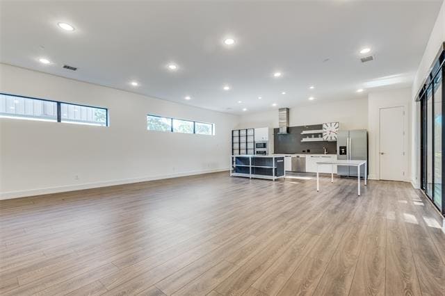 Foto del edificio - 3388 Anchor Ct